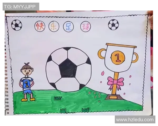 玲玲在绿茵场上挥洒汗水与激情，足球梦启航的成长故事