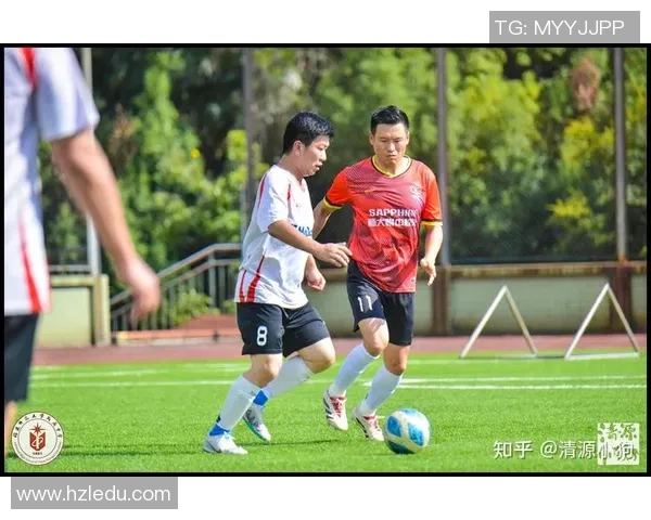 足球女孩十的梦想与成长:在绿茵场上追逐青春与友谊的故事 足球女孩十的梦想与成长:在绿茵场上追逐青春与友谊的故事